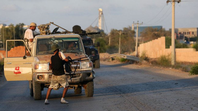 Λιβύη: Τουλάχιστον 115 νεκροί σε συγκρούσεις παραστρατιωτικών οργανώσεων στην Τρίπολη
