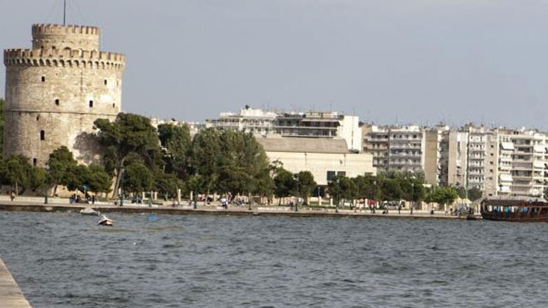 Αναβάλλονται λόγω κακών καιρικών συνθηκών τα δρομολόγια που εκτελούν τα καραβάκια στον Θερμαϊκό