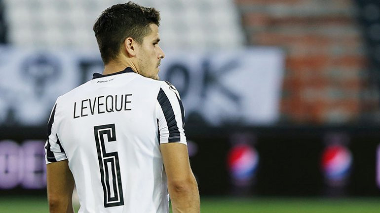 Θέλει να λύσει το συμβόλαιο του Λεβέκ ο ΠΑΟΚ