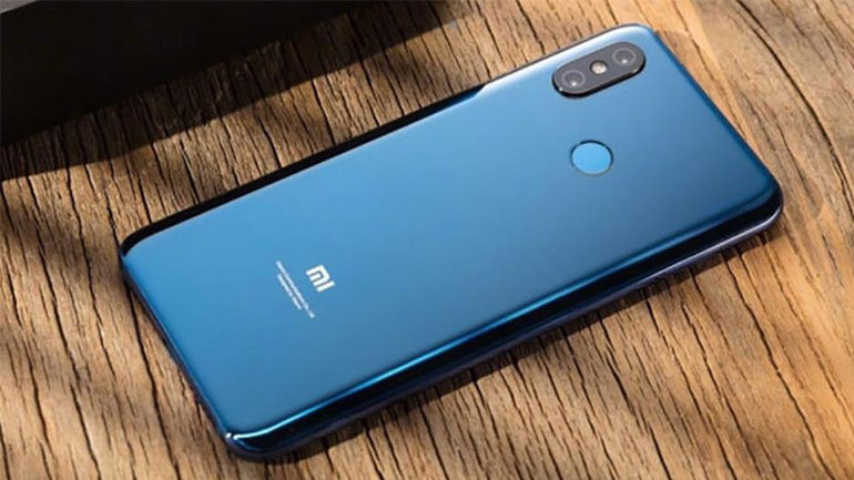 Xiaomi Pocophone F1: Δείτε πότε έρχεται επίσημα στην Ελλάδα