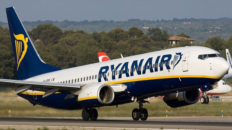 Η εταιρεία Ryanair ματαιώνει 190 πτήσεις λόγω της απεργίας του προσωπικού της την Παρασκευή