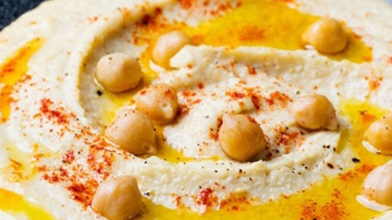 Ρεβίθια με ταχίνι και λεμόνι