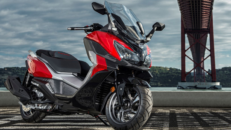 400 ευρώ φθηνότερο το SYM Cruisym 300i