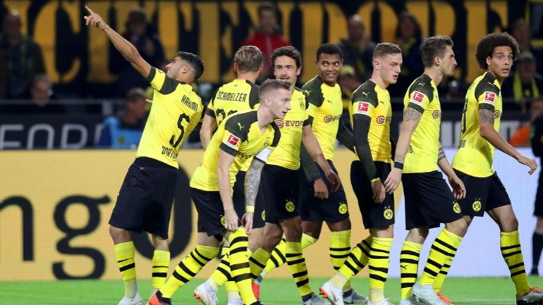 Σταμάτησε στα επτά η Ντόρτμουντ!