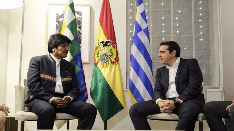 Συνάντηση Τσίπρα – Μοράλες: «Μοιραζόμαστε την ίδια προσήλωση στα κοινωνικά ζητήματα των δύο χωρών μας»