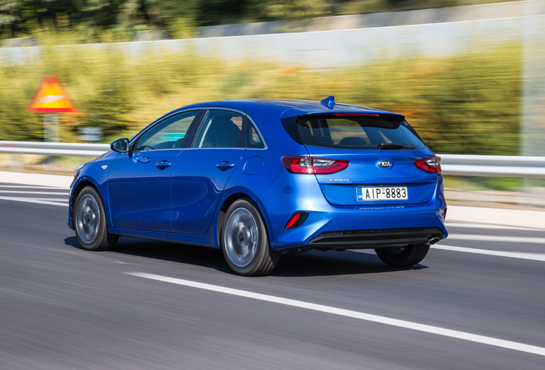 Το Ceed ταξιδεύει πολύ άνετα. Το διαπιστώσαμε από πρώτο χέρι καθώς ταξιδέψαμε μέχρι τη Νεμέα