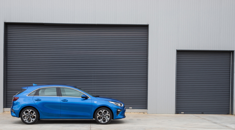   Αρχικά το νέο Ceed είναι διαθέσιμο σε πεντάθυρο αμάξωμα και 12 διαφορετικά χρώματα 