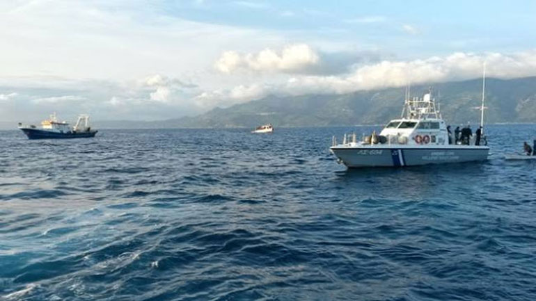 Ακυβερνησία ιστιοφόρου ανοιχτά της Αίγινας – Διάσωση των επιβαινόντων από το Λιμενικό