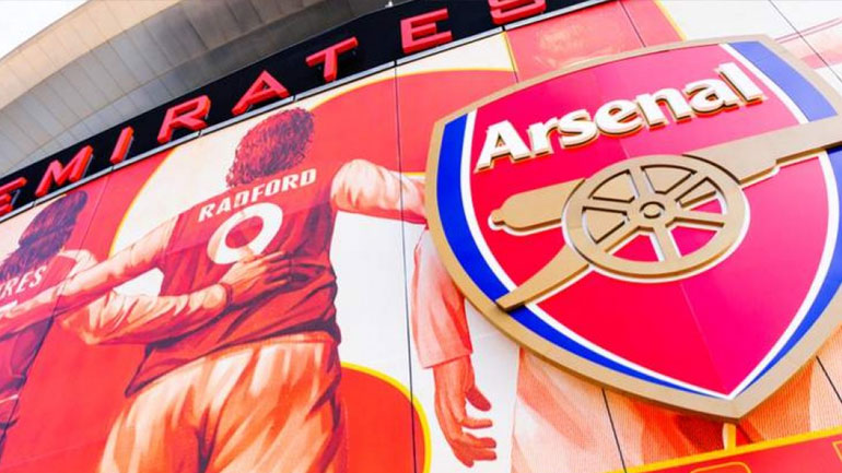 Στα χέρια του Κρένκε όλες οι μετοχές της Άρσεναλ