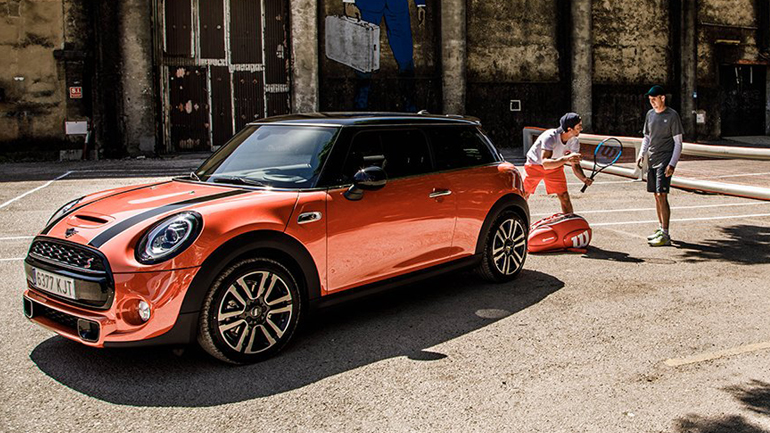 Έπεσε κάτω από τα 20.000 ευρώ η τιμή του νέου MINI