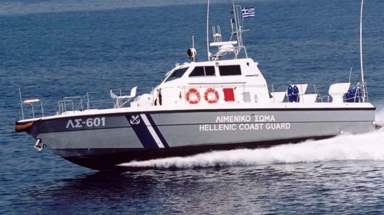 Στη Σέριφο οδηγήθηκε με ασφάλεια ιστιοφόρο, που είχε μείνει ακυβέρνητο ανοιχτά της Σίφνου