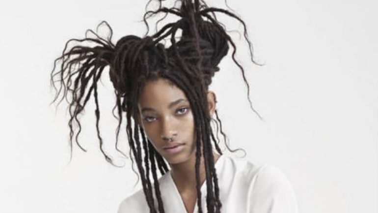 H Γουίλοου Σμιθ πρωταγωνιστεί στη διαφημιστική εκστρατεία αρώματος