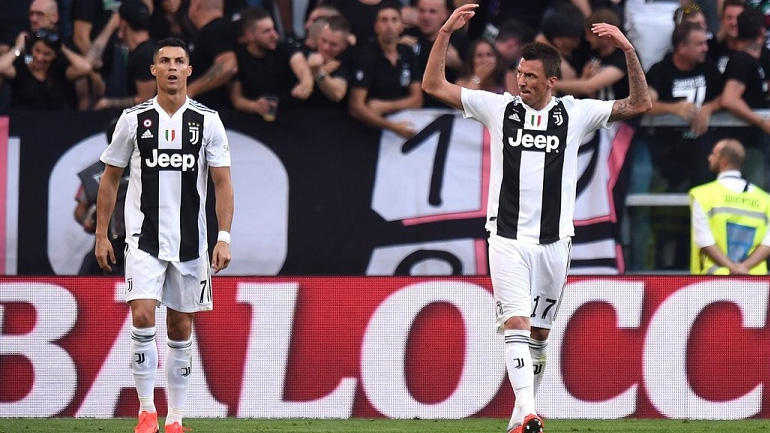 «Καθάρισε» η Γιουβέντους, 3-1 τη Νάπολι