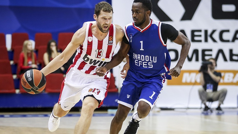 Ήττα στο Gomelsky Cup για τον Ολυμπιακό, 78-70 η Εφές