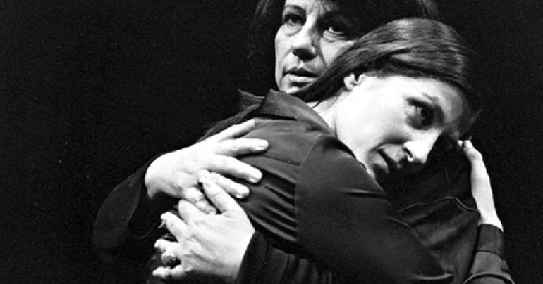 «Δύο γυναίκες χορεύουν» στο Θέατρο «Μεταξουργείο»