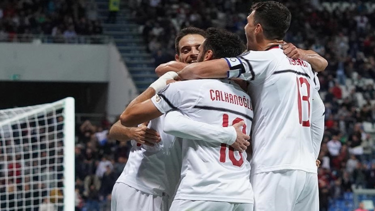 Επέστρεψε στις νίκες η Μίλαν, 4-1 τη Σασουόλο