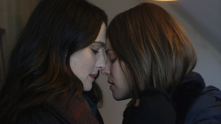 «Ανυπακοή»: Ένα ερωτικό δράμα με τις Ρέιτσελ Βάις και Ρέιτσελ ΜακΆνταμς