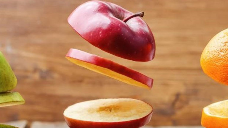 Τι οφέλη θα αποκομίσετε αν τρώτε κάθε μέρα τις φλούδες από τα φρούτα