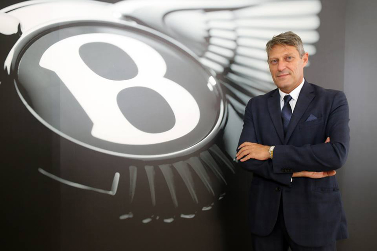 O Δημήτρης Καρακούλας