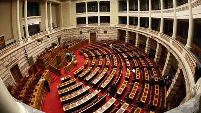 Η Ολομέλεια εξέλεξε τους τρεις κοσμήτορες και τους έξι γραμματείς της