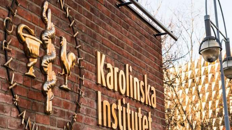 Πώς πληρώνονται από σήμερα δίδακτρα σε εκπαιδευτικό ίδρυμα του εξωτερικού