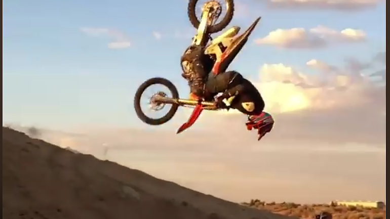 Οι πόνοι του motocross…