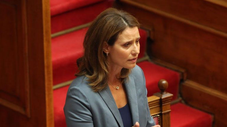 Υποψήφια με το ΚΙΝΑΛ στη Περιφέρεια Στερεάς Ελλάδας η Κ. Μπατζελή