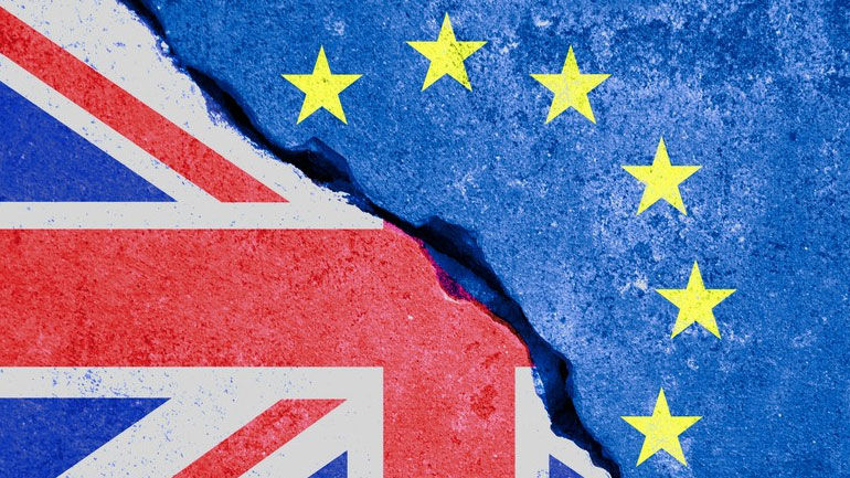 Brexit: Μπρα-ντε-φέρ ανάμεσα στην Τερέζα Μέι και τον Μπόρις Τζόνσον