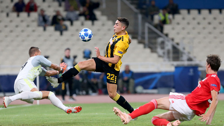 Ο Πόνσε προσπαθεί να νικήσει τον Οδυσσέα Βλαχοδήμο 