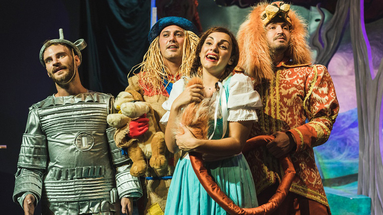 Ενθουσίασε μικρούς και μεγάλους «Ο Μάγος του Οζ», στο κατάμεστο Ράδιο Σιτυ