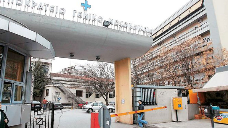 Σε πολύωρη νευροχειρουργική επέμβαση υποβλήθηκε το αγοράκι που τυλίχθηκε με κορδόνι