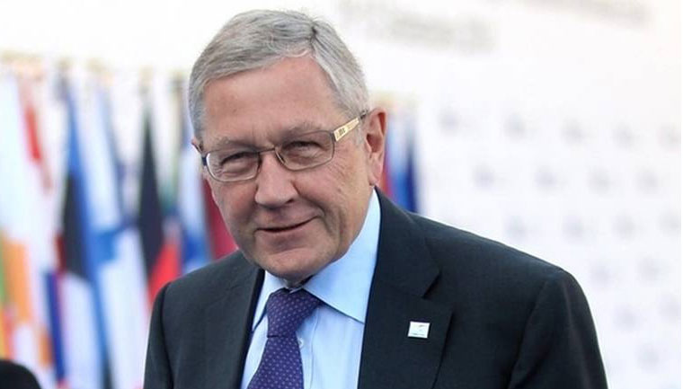 «Πάγος» από Ρέγκλινγκ στη μη μείωση των συντάξεων