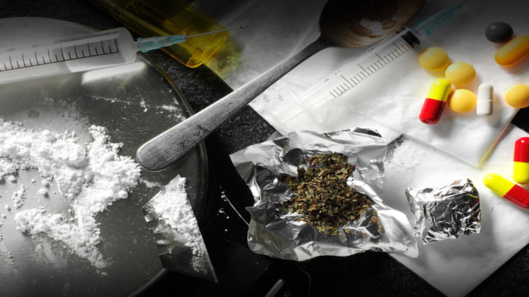 Τους αφήνουν να “σβήνουν” στη μοίρα τους