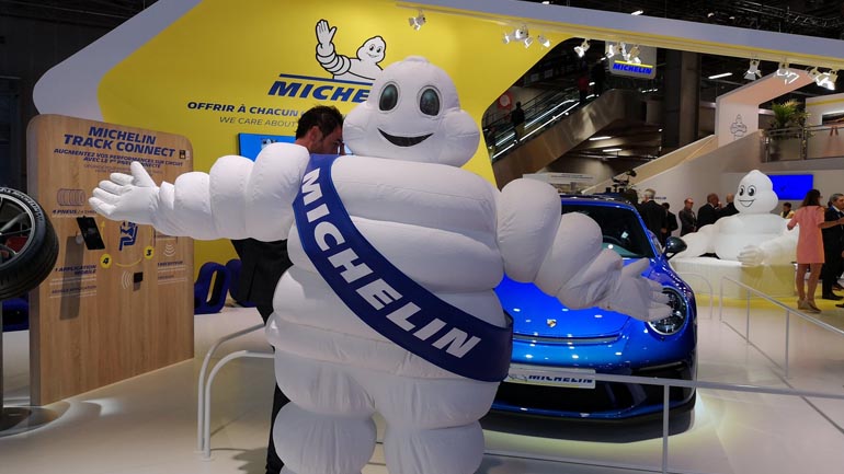Στην κορυφή το ανθρωπάκι της Michelin