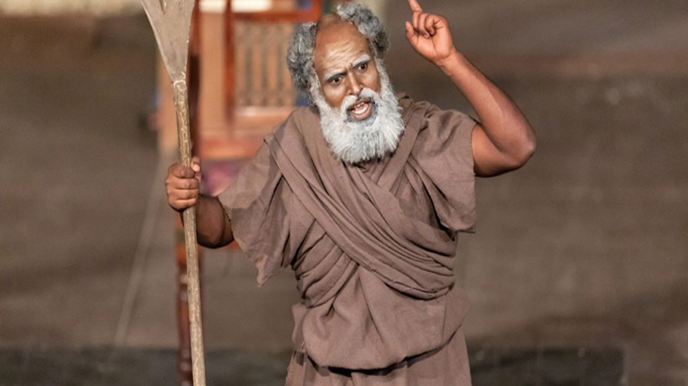 Ο Ντεμπέμπε Εσέτου με το Θέατρο της Αιθιοπίας ενθουσίασε το κοινό του Ηρωδείου