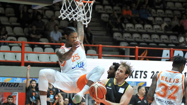 Μπάσκετ: Αποκλείστηκε με διασυρμό στην Πάτρα ο Άρης