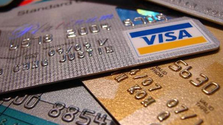 Οι κάρτες πληρωμών γίνονται… εισιτήριο στο μετρό