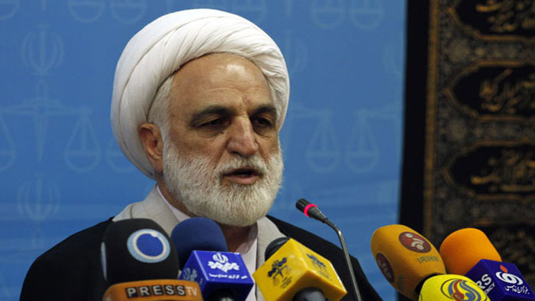 Χαμενεΐ: Δύσκολες ώρες αντιμετωπίζει το Ιράν