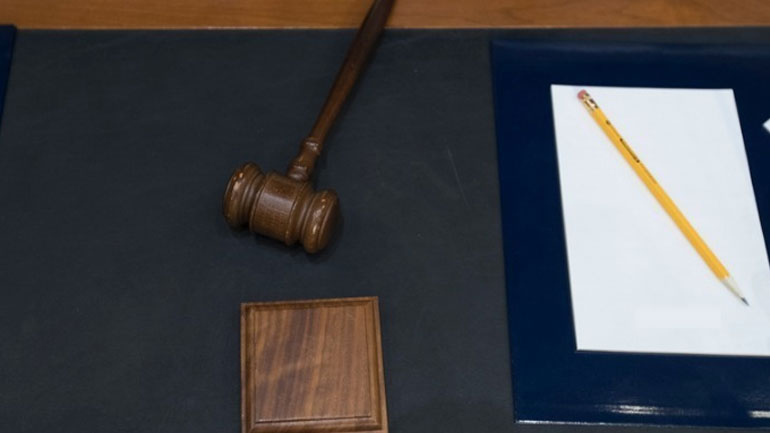 Πειθαρχική δίωξη σε βάρος του καθηγητή που φέρεται να εμπλέκεται σε υπόθεση δωροληψιών