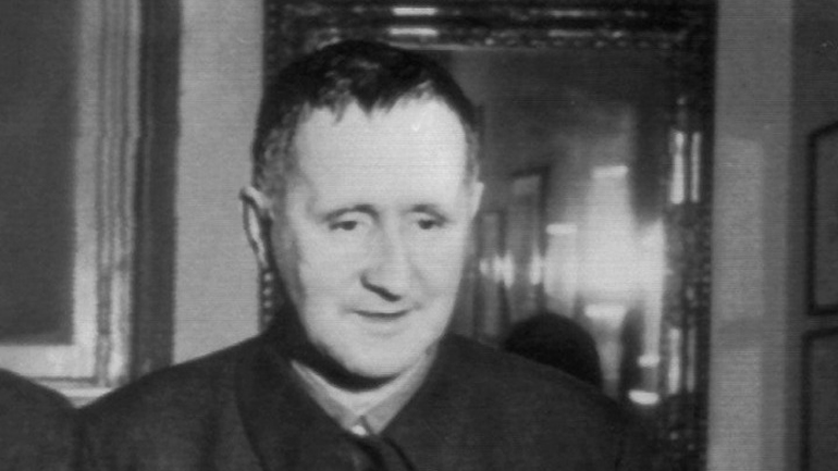 Μπέρτολτ Μπρεχτ: Να αλλάξουμε τον κόσμο τώρα – Το βιβλίο του «Με-Τι» κυκλοφορεί στα ελληνικά