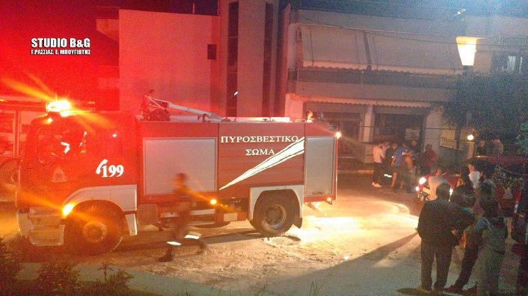 Επίδαυρος: Φωτιά σε κατάστημα γεωργικών μηχανημάτων