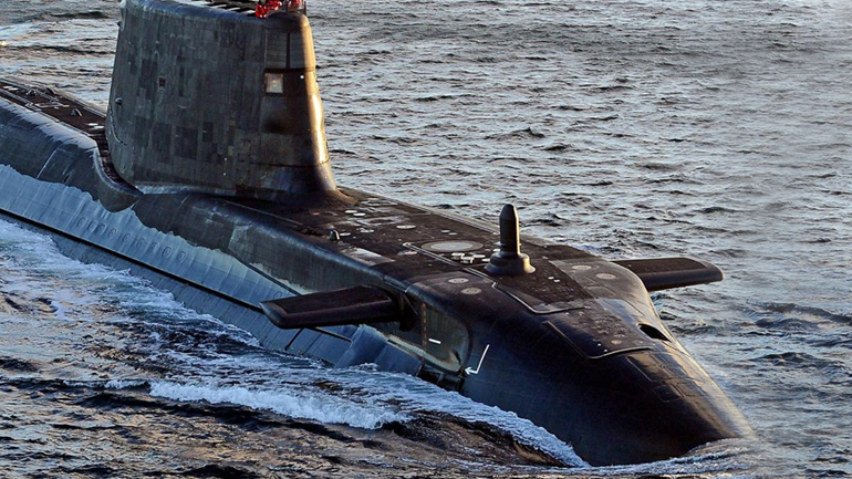 Έξι ρωσικά υποβρύχια αναστατώνουν το ΝΑΤΟ