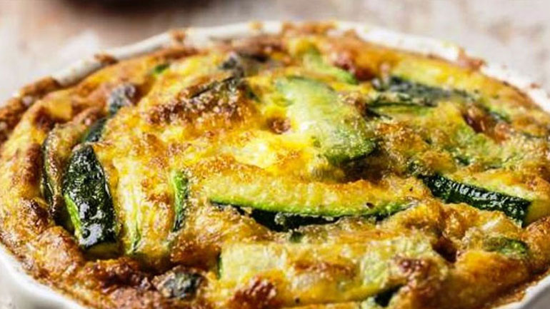 Κέικ με κολοκυθάκια χωρίς αλεύρι και βούτυρο