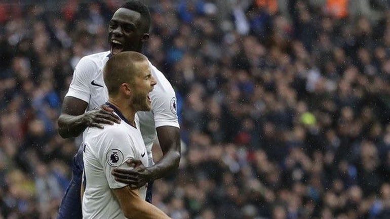 Αγγλία: Ένα γκολ ήταν αρκετό για την Τότεναμ, «τρίποντο» για την Έβερτον στο Λέστερ