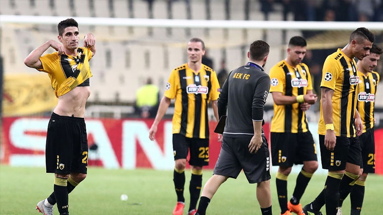 Μεγάλη ατυχία για την ΑΕΚ: Χάνει το ντέρμπι με τον Ολυμπιακό ο Μάνταλος, εκτός και οι Οικονόμου-Άλεφ