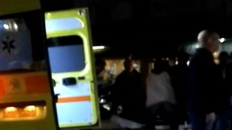 Κακοποιός με κλεμμένο αυτοκίνητο έπεσε πάνω σε μητέρα δύο παιδιών