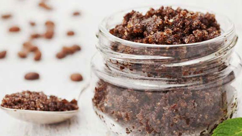 Το απόλυτο peeling με ελληνικό καφέ για τέλειο δέρμα!