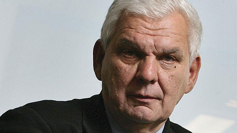 Η Folli Follie και η «βολική» υποθήκη της βίλας στις Σπέτσες