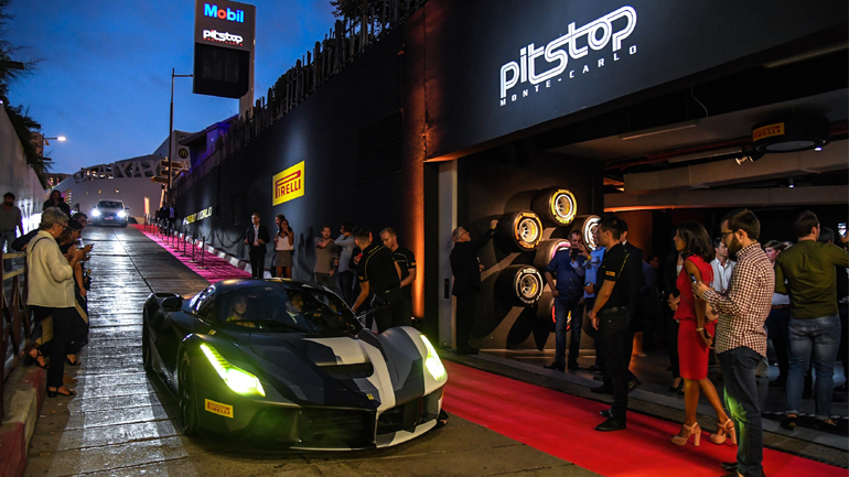 Το εντυπωσιακό κατάστημα της Pirelli στο Μονακό