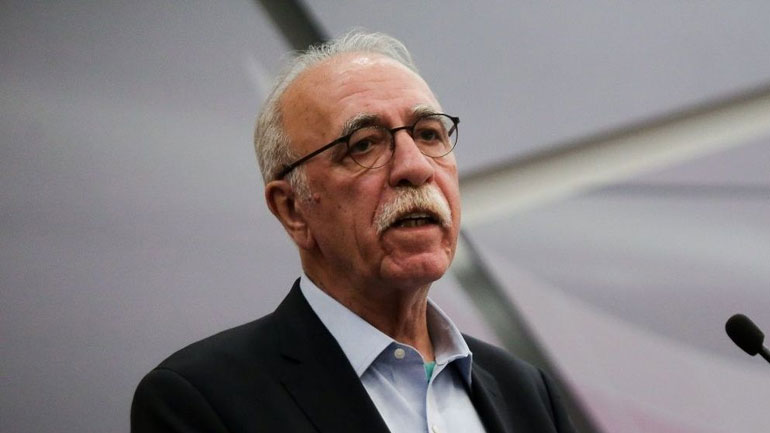 Με πρόσφυγες που έφυγαν από το κέντρο φιλοξενίας στη Μαλακάσα συναντήθηκε ο Δ. Βίτσας